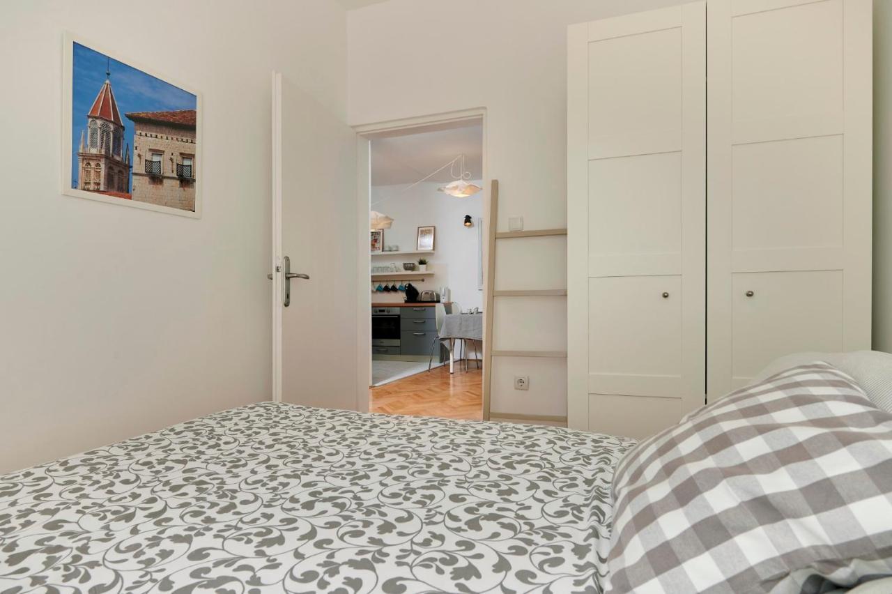 Apartment Tin Trogir Exteriör bild